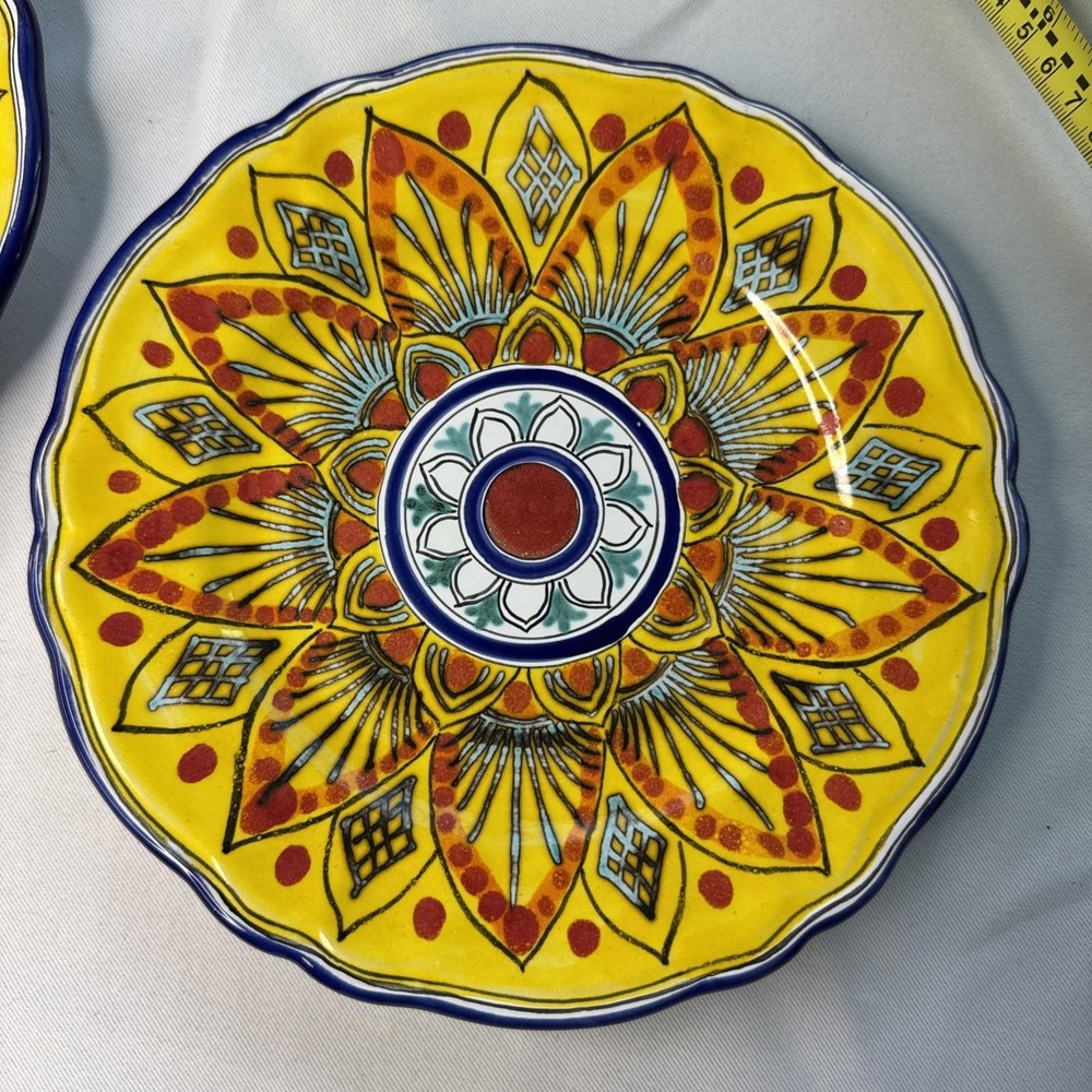 Set of 2 Signed Famulari Stefano hand painted plates made‎ in Italy 8 inch